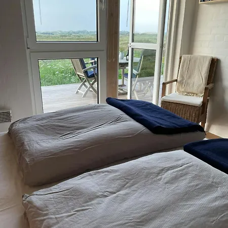 Architect-designed Gem At The West Coast Casa de Férias *