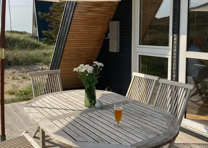 Architect-designed Gem At The West Coast